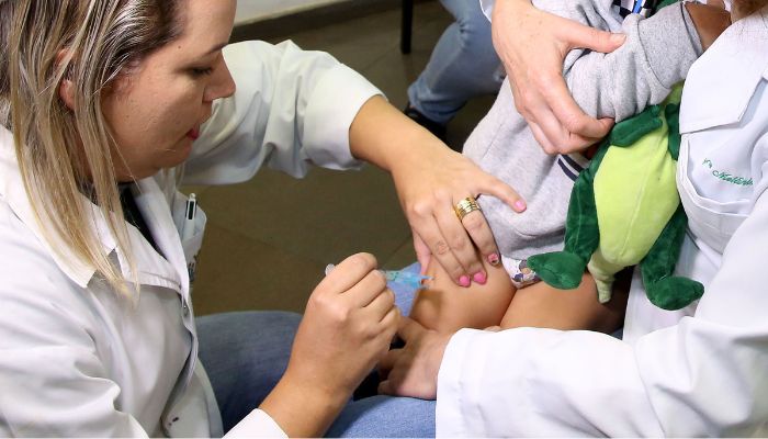  Combate às meningites: em um ano, Paraná reduz em 27% os casos da doença